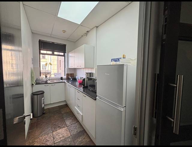 683M² OFFICE TO LET IN TYGER VALLEY